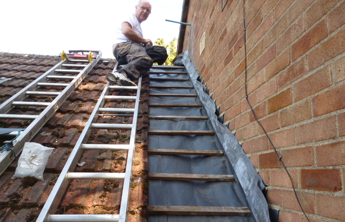 Tile roof & repairs Oxford  7